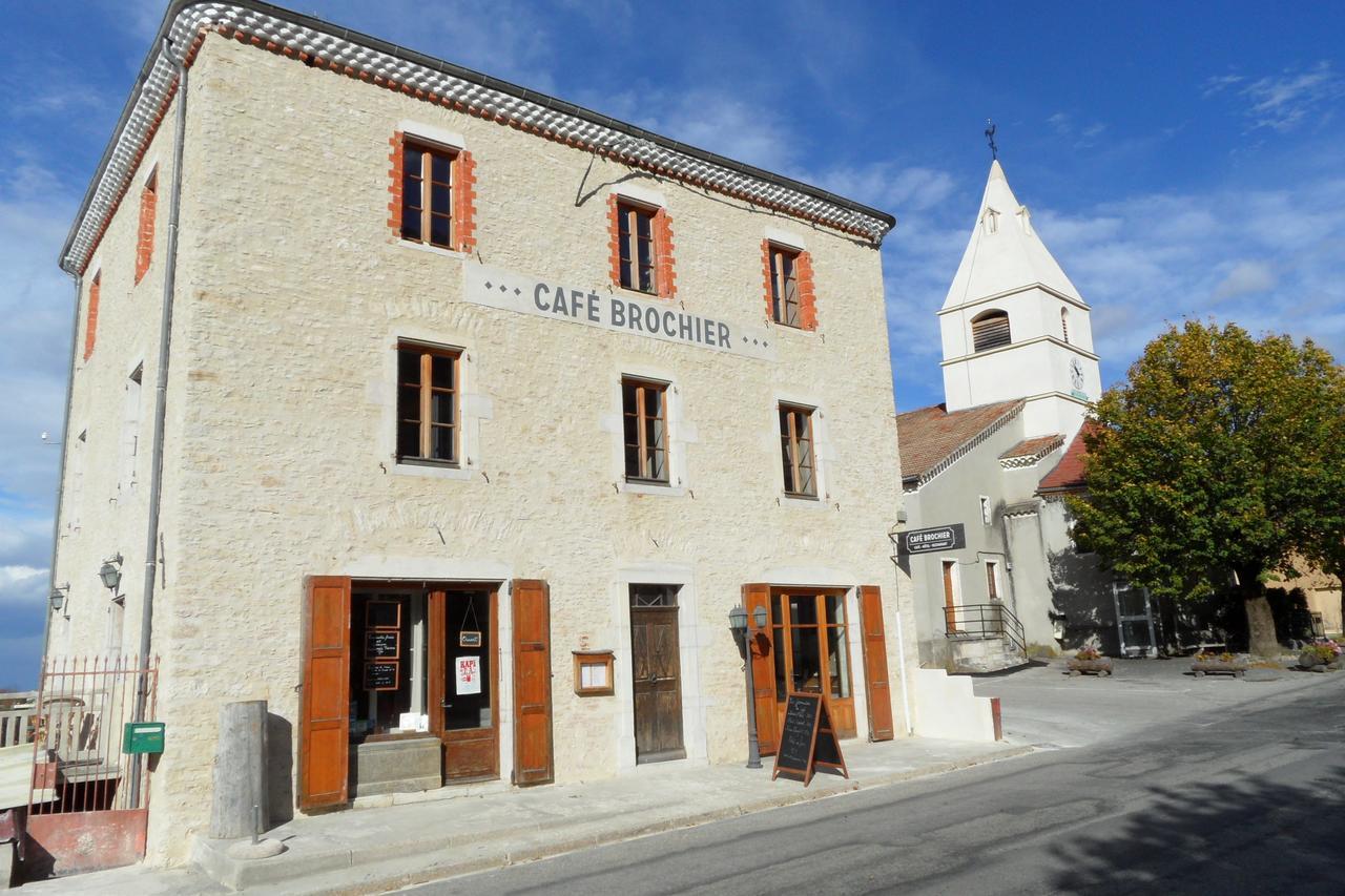 Cafe Brochier Hotel Saint-Julien-en-Vercors Exteriör bild