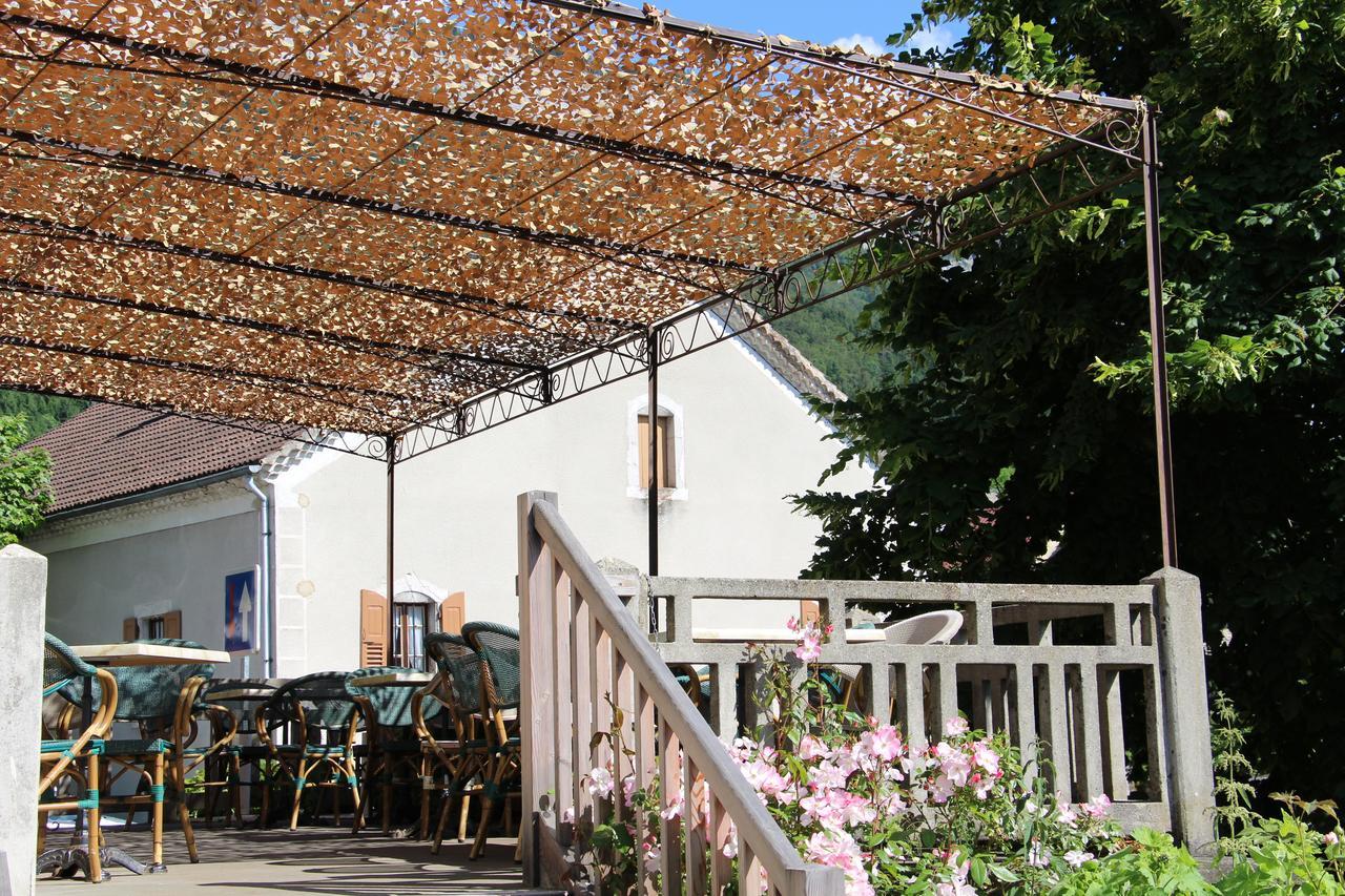Cafe Brochier Hotel Saint-Julien-en-Vercors Exteriör bild