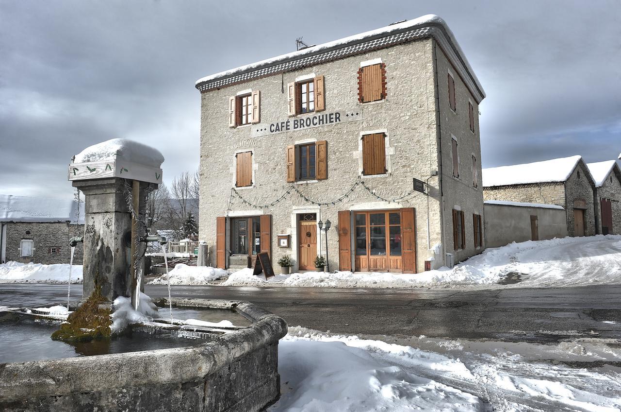 Cafe Brochier Hotel Saint-Julien-en-Vercors Exteriör bild
